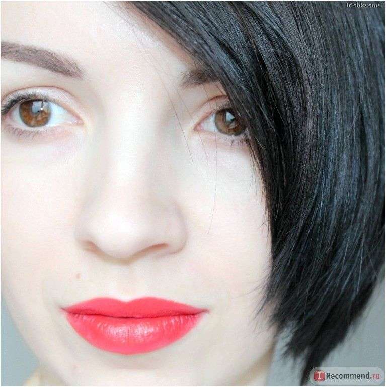 Губная помада Ninelle Queen Of Colour Twist-up glossy lipstick