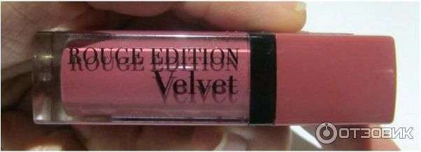 Жидкая губная помада Bourjois Rouge Edition Velvet lipstick